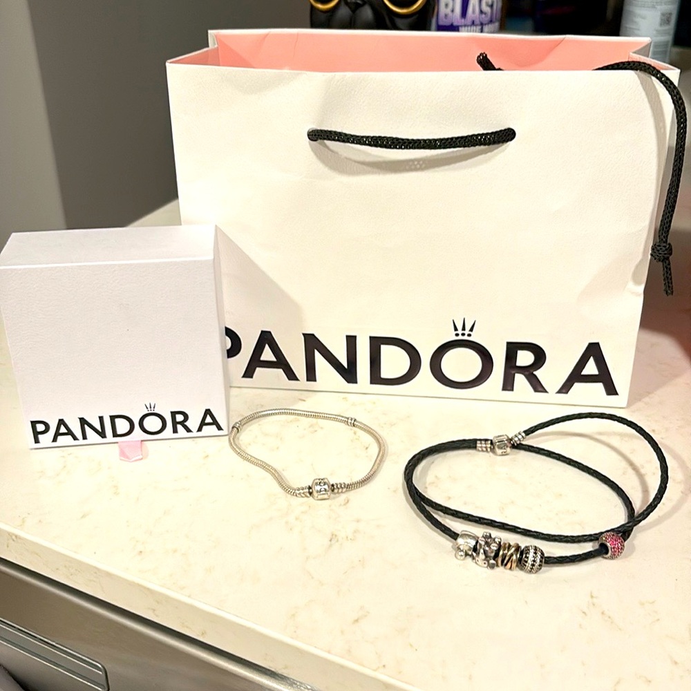Pandora set of 2 bracelets